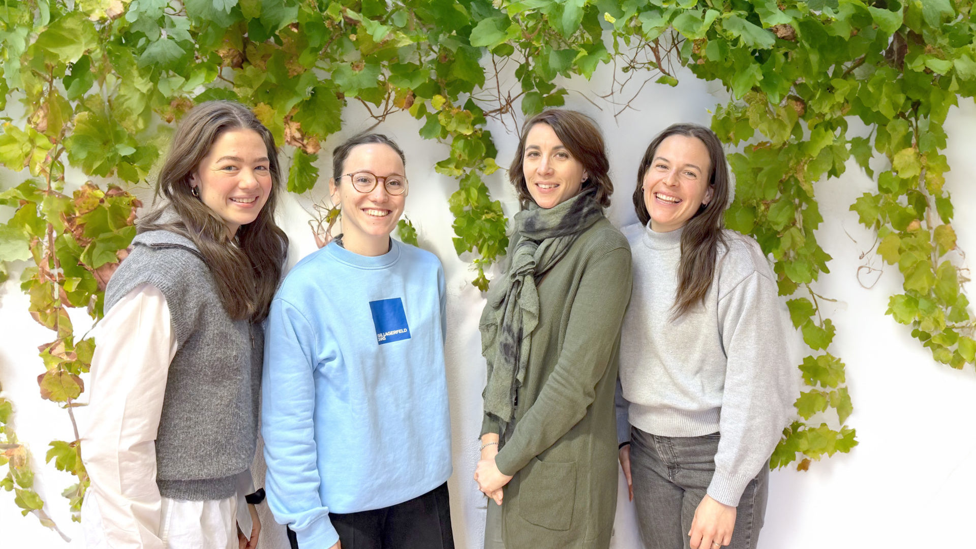 Pauline Maire, Maï Lienhard, Mireille Bühler et Emilie Roemer, une équipe de choc au service des vins et produits du terroir du canton (dr).