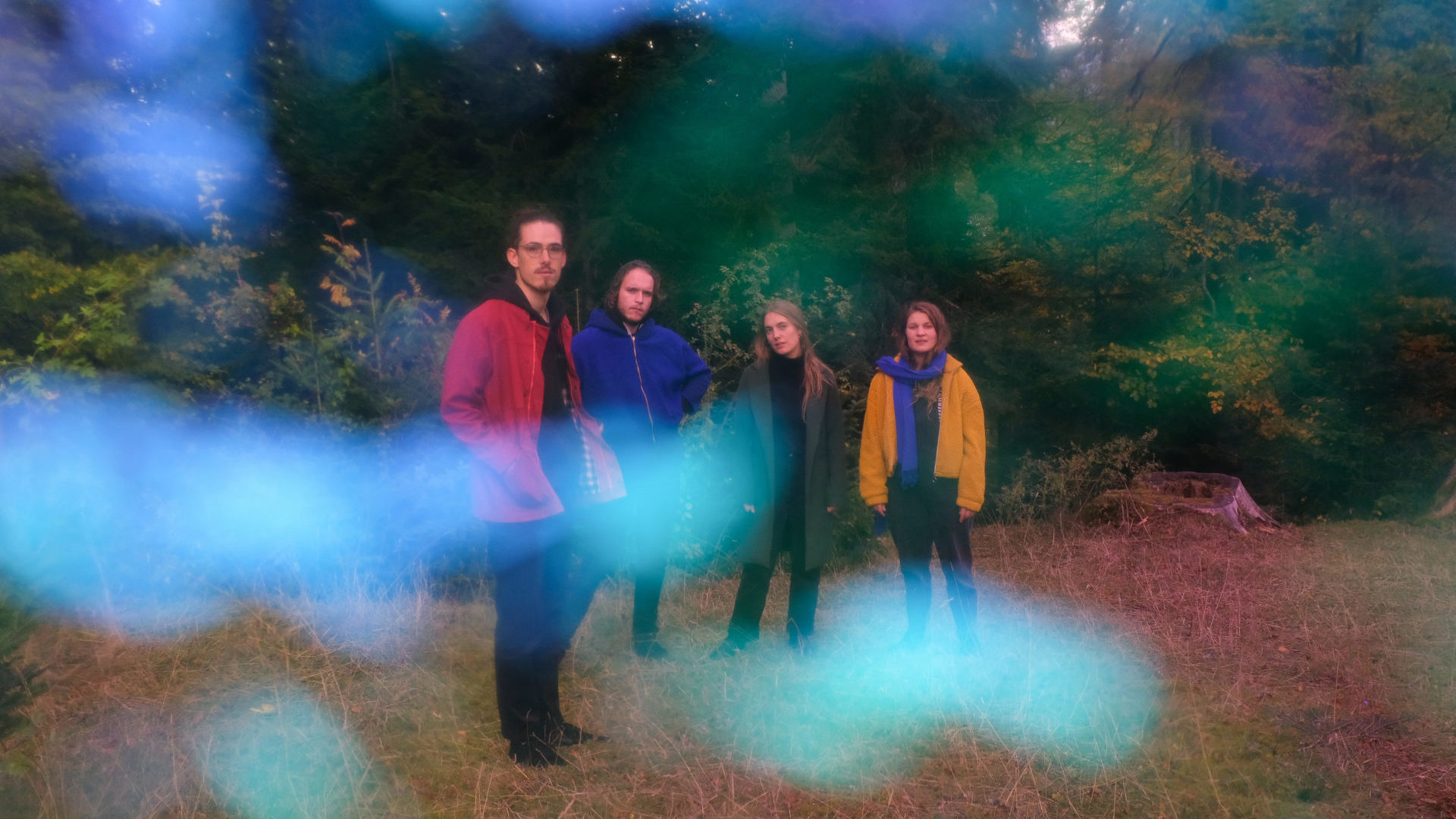 En forêt pour un shooting promotionnel. (photo Margot Roth)