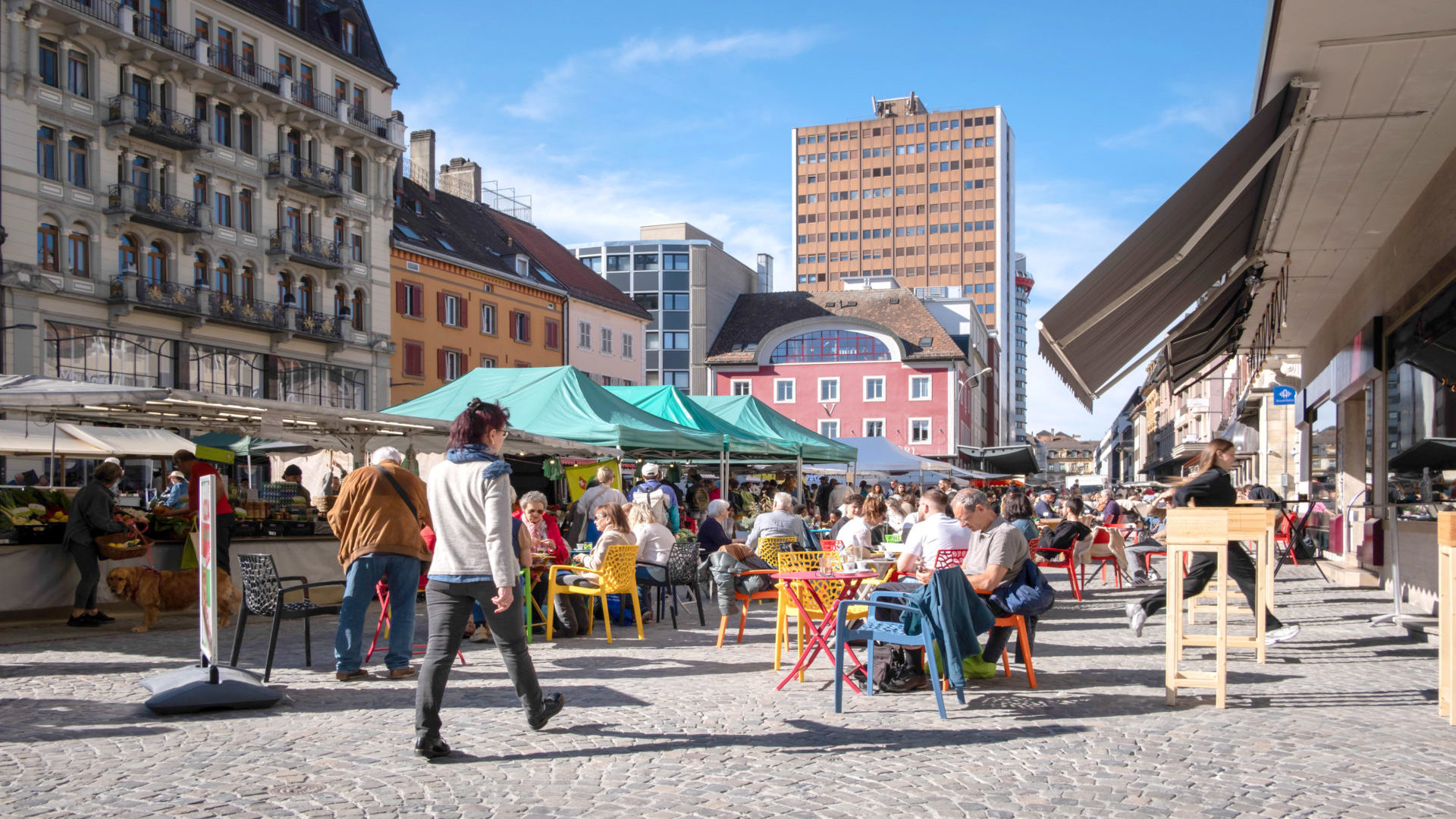 Un investissement majeur, « l’aménagement de la place du Marché ». 
 (Photo ©Ville de La Chaux-de-Fonds – David Robert / Michel Villarejo)