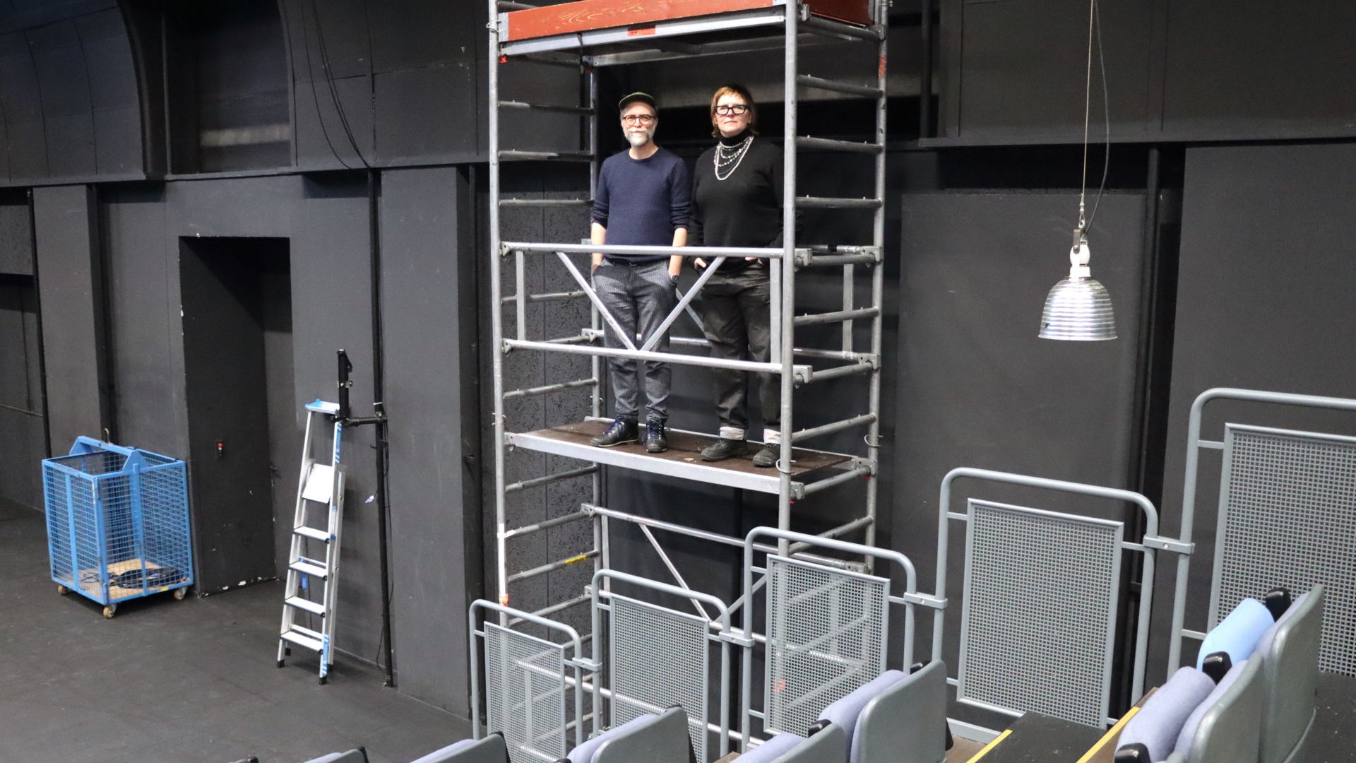 Bientôt à la tête du TPR, Françoise Boillat et Guillaume Béguin ne seront pas pour autant enfermés dans le rôle de ceux qui regardent la culture se faire de loin, emprisonnés dans leur cage dorée.