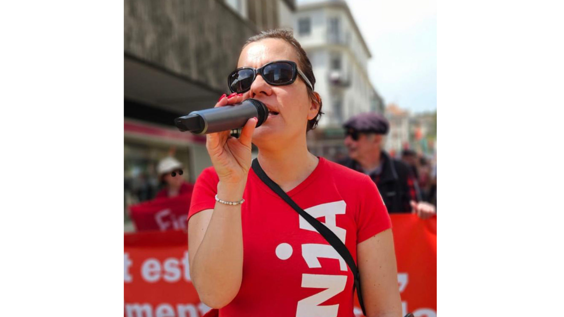 Malgré son poste au comité directeur, Sylvia Locatelli continuera de descendre dans la rue et de collaborer avec les travailleurs de l’industrie jusqu’à ce qu’ils obtiennent des meilleures conditions de travail.  ©DR