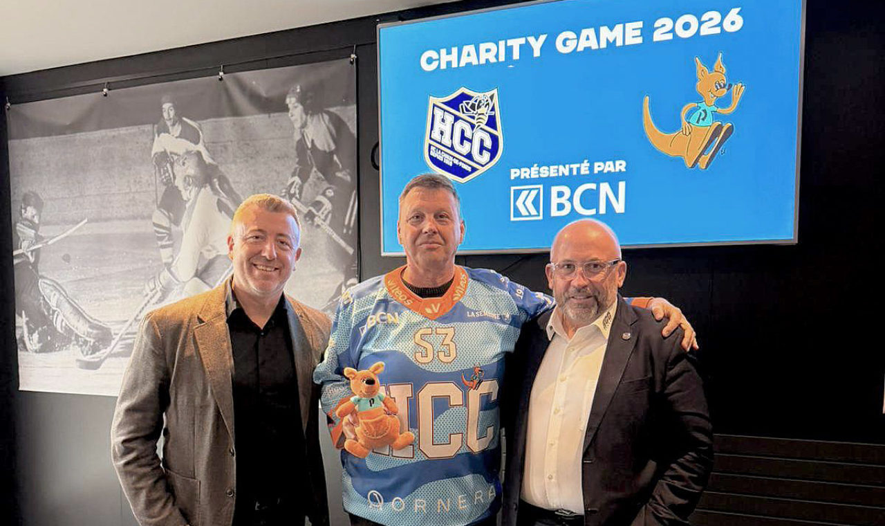 Pascal Schluechter (BCN) et Olivier Calame entourent Daniel Favre (La Paternelle)