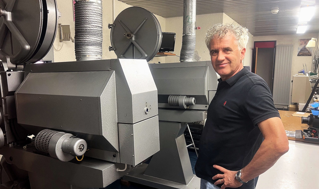 Jean-Philippe Rawyler, passionné de cinéma, depuis 28 ans animateur-responsable 
du ciné-club