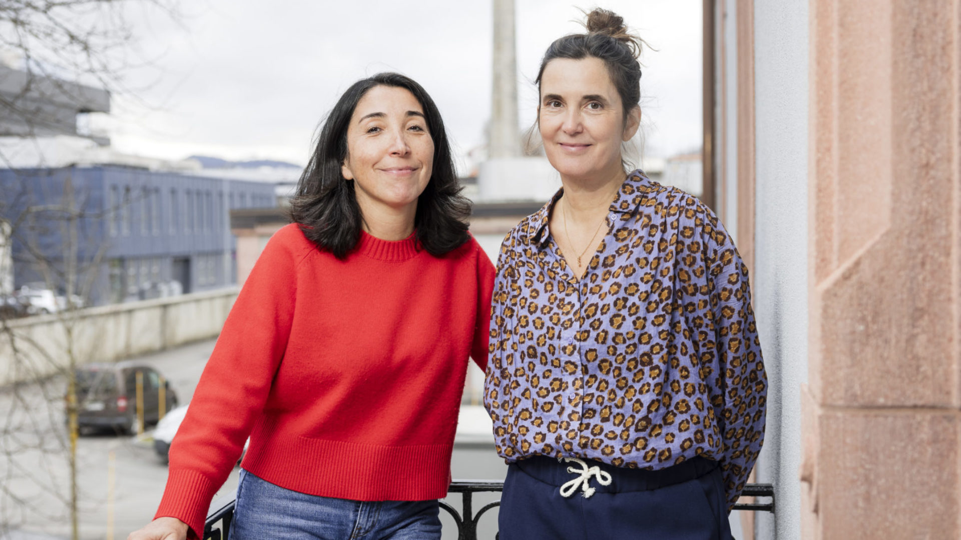 Laurence Perez et Simone Töndury 
sur le même balcon pour une transition 
en douceur. © Guillaume Perret