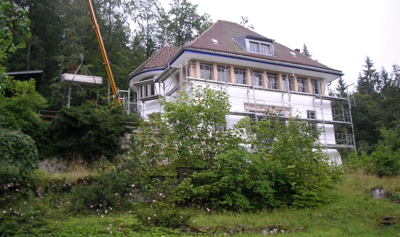 La Maison blanche, entourée d'échafaudages lors de sa restauration.