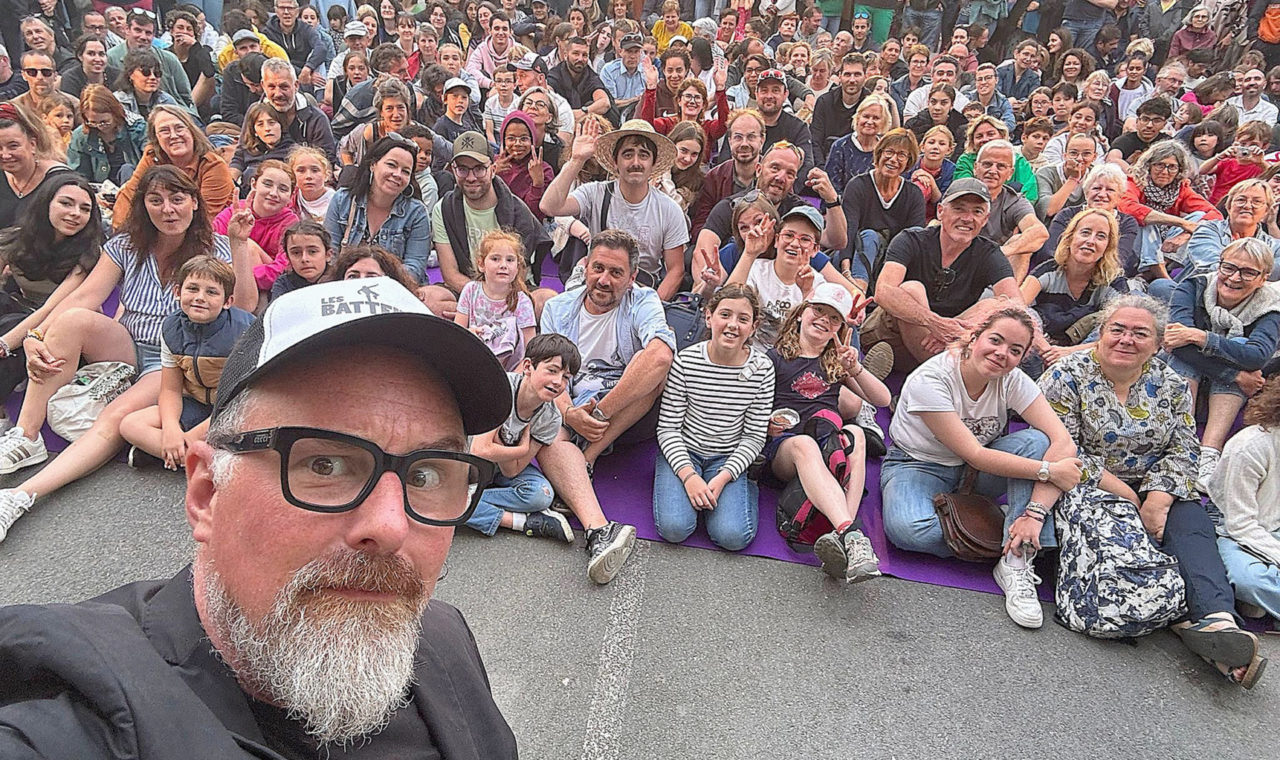 Manu Moser est le lien entre 
les artistes et le public (dr)