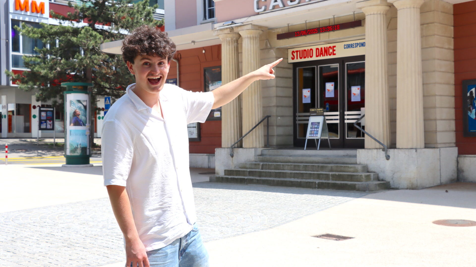 Nathan Thomas bouillonne à l’idée de pouvoir se produire prochainement peut-être au Casino du Locle. «J’espère de tout mon cœur – de Loclois – que cela arrivera!» (photo kva)